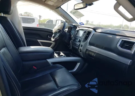 2018 Nissan Titan Pro-4X из США, поврежденный, VIN 1N6AA1E51JN551695